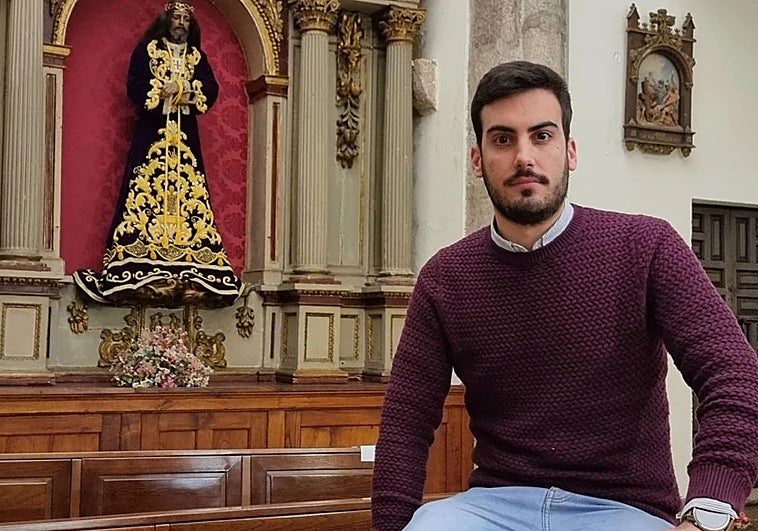 La política cambia de hermano mayor a la Cofradía Infantil de Mérida